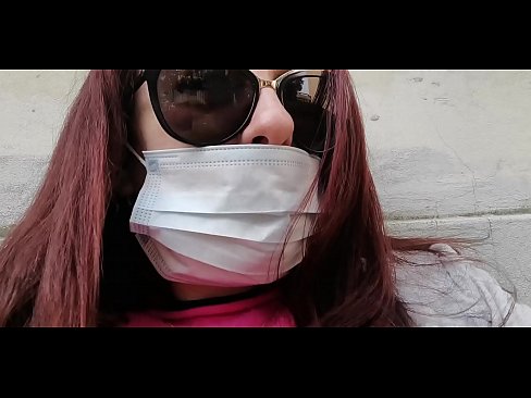 ❤️ ニコレッタは隣人に復讐し、彼のガレージでおしっこをする（特別Covid19イタリア検疫所） ☑ ポルノ ❌️❤