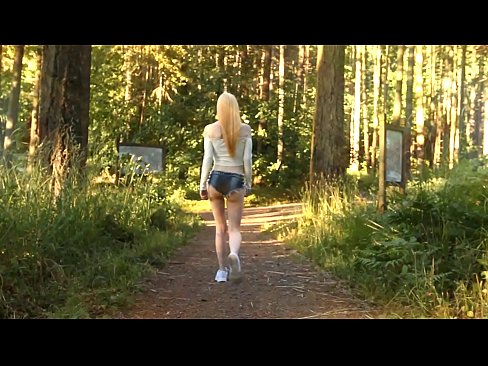 ❤️ 美女がゆっくり動く、ヌード動画ではありません ☑ ポルノ ❌️❤